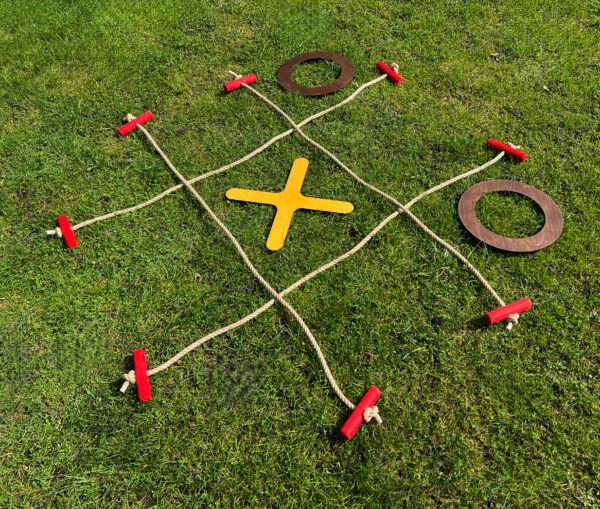 Wooden Giant Outdoor Game "Tic-Tac-Toe" - Image 4